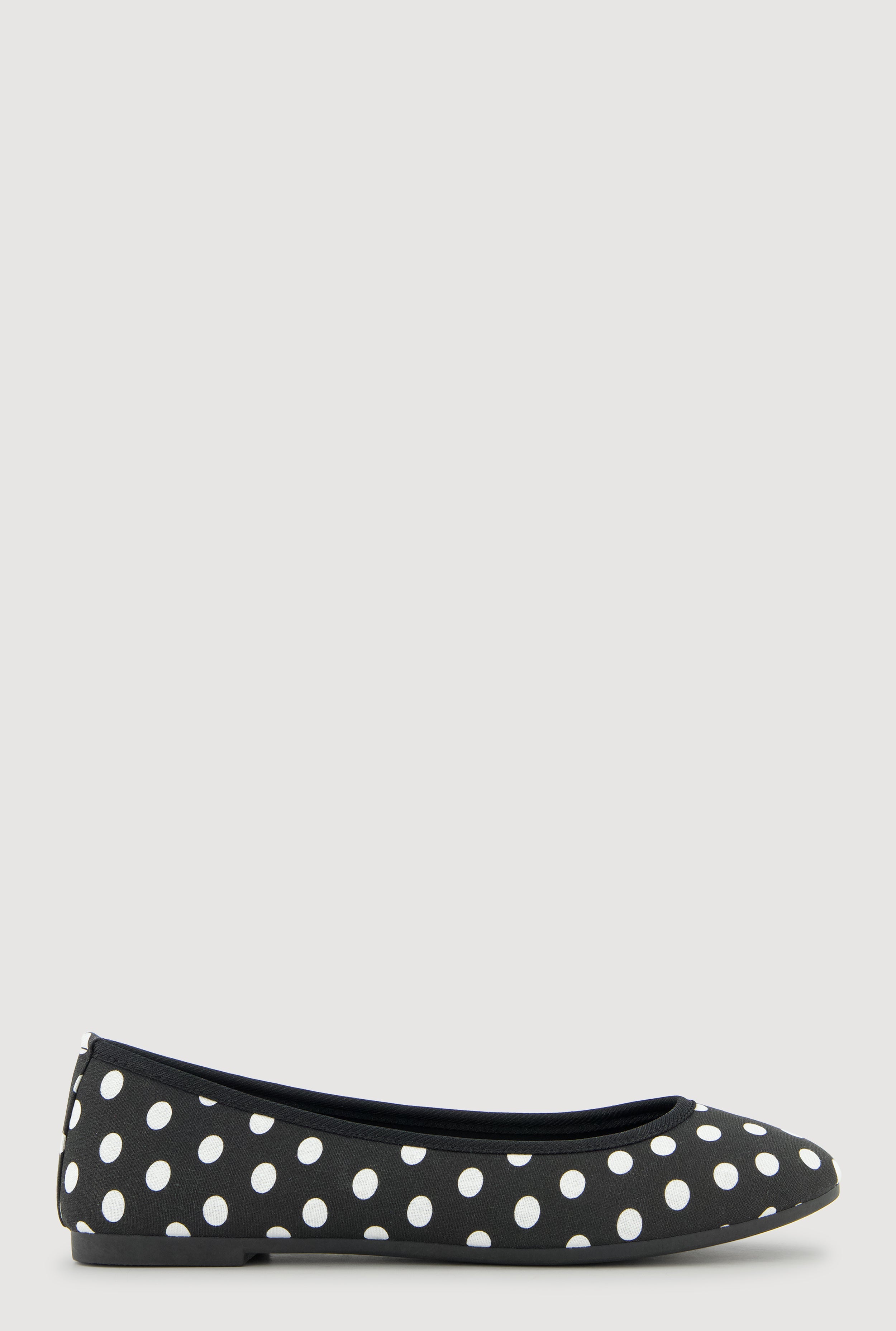 Round Toe Ballerina Flats
